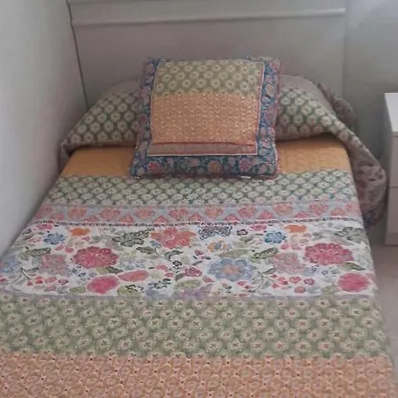 Falua Apartment *